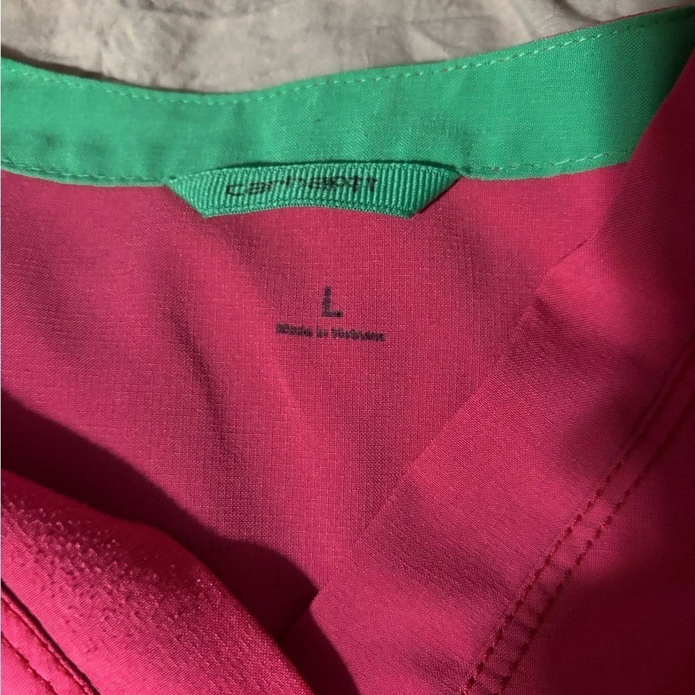 🛍Bundle sale🛍Carhartt Pink scrub top Short Sleeve large - Picture 10 of 12